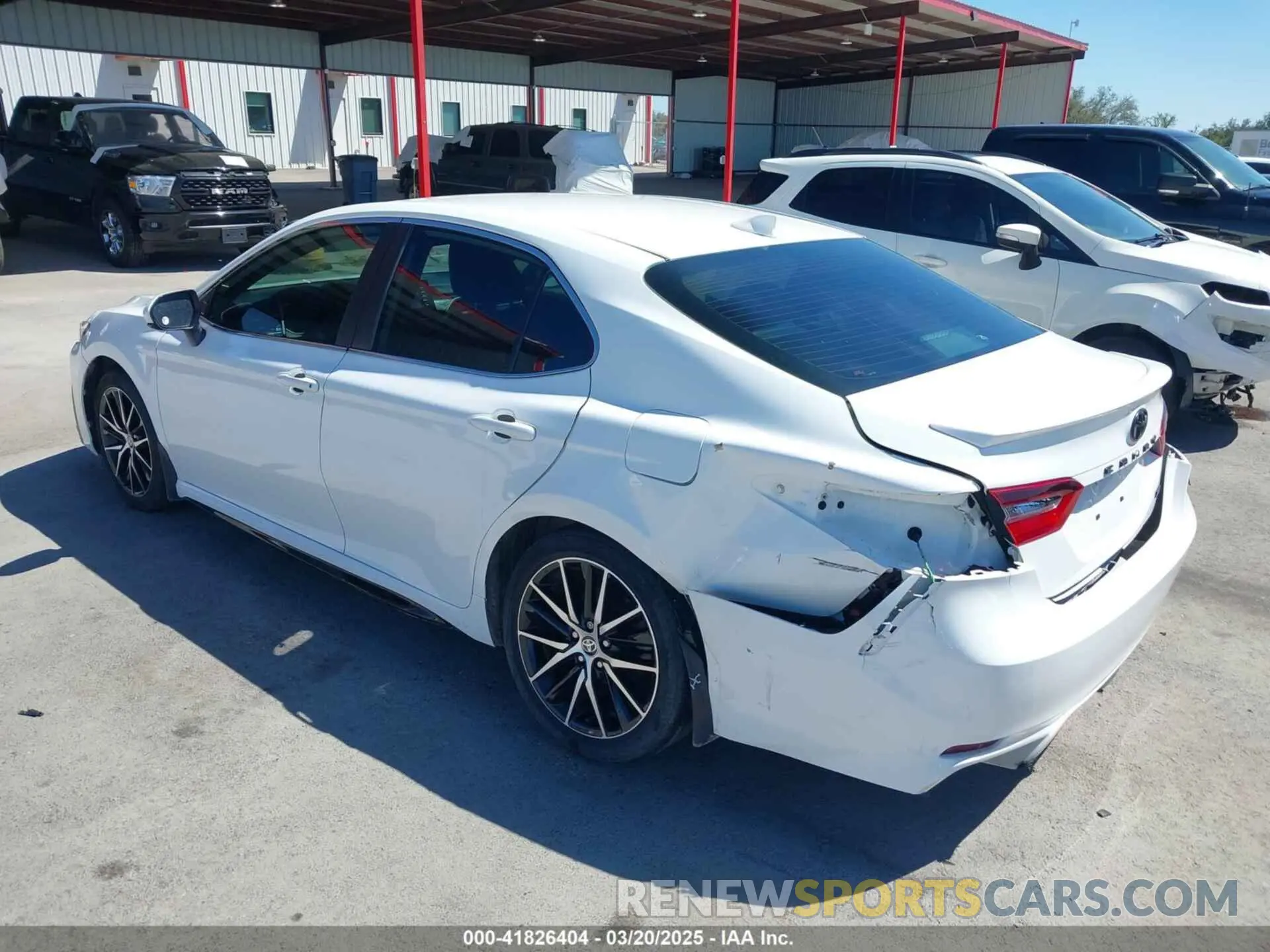3 fotografías del automóvil dañado 4T1G11AK3MU422419 TOYOTA CAMRY 2021