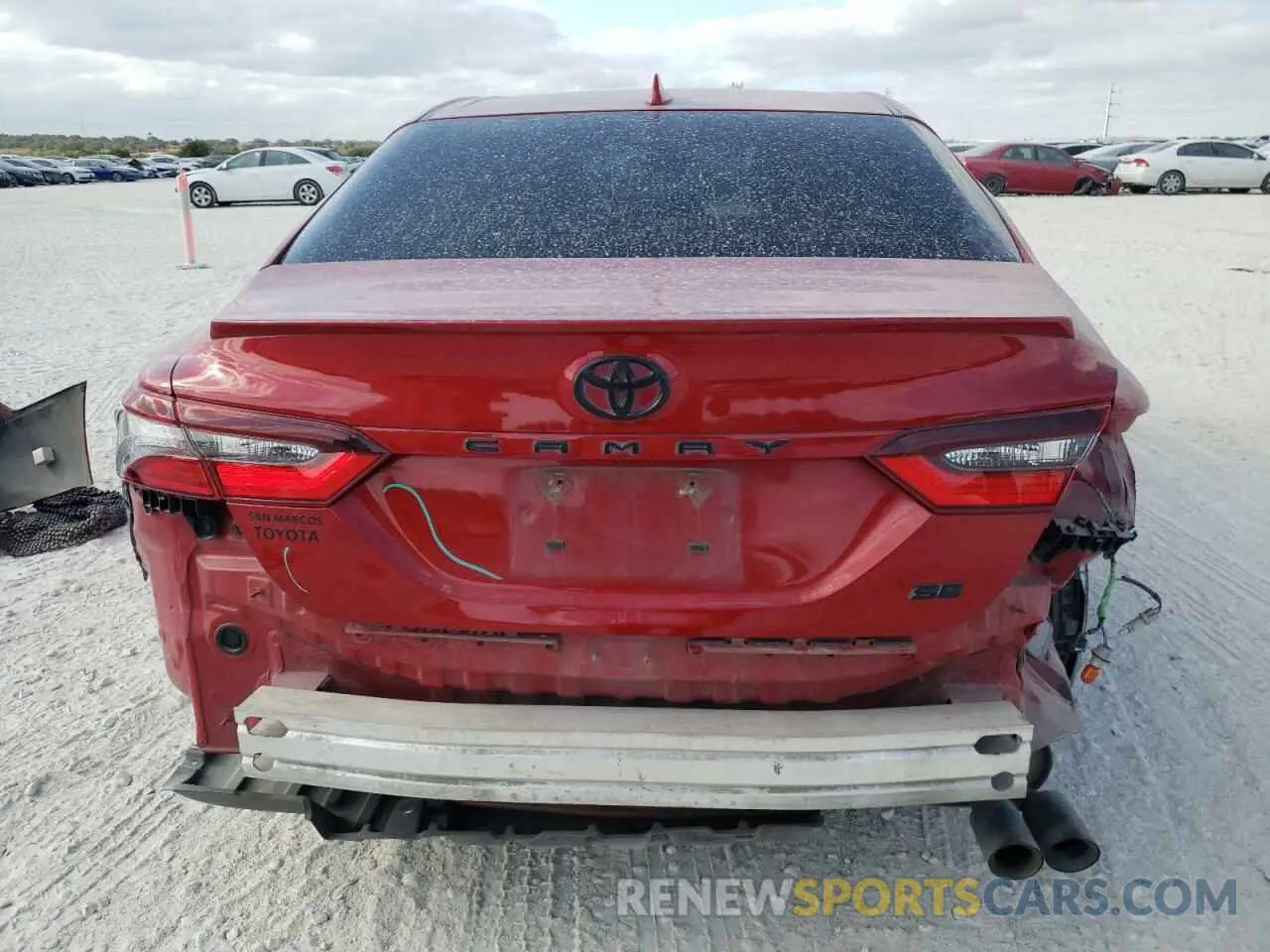 6 fotografías del automóvil dañado 4T1G11AK3MU425224 TOYOTA CAMRY 2021