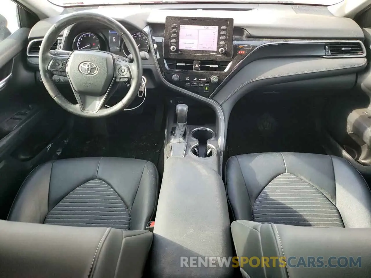 8 fotografías del automóvil dañado 4T1G11AK3MU425224 TOYOTA CAMRY 2021