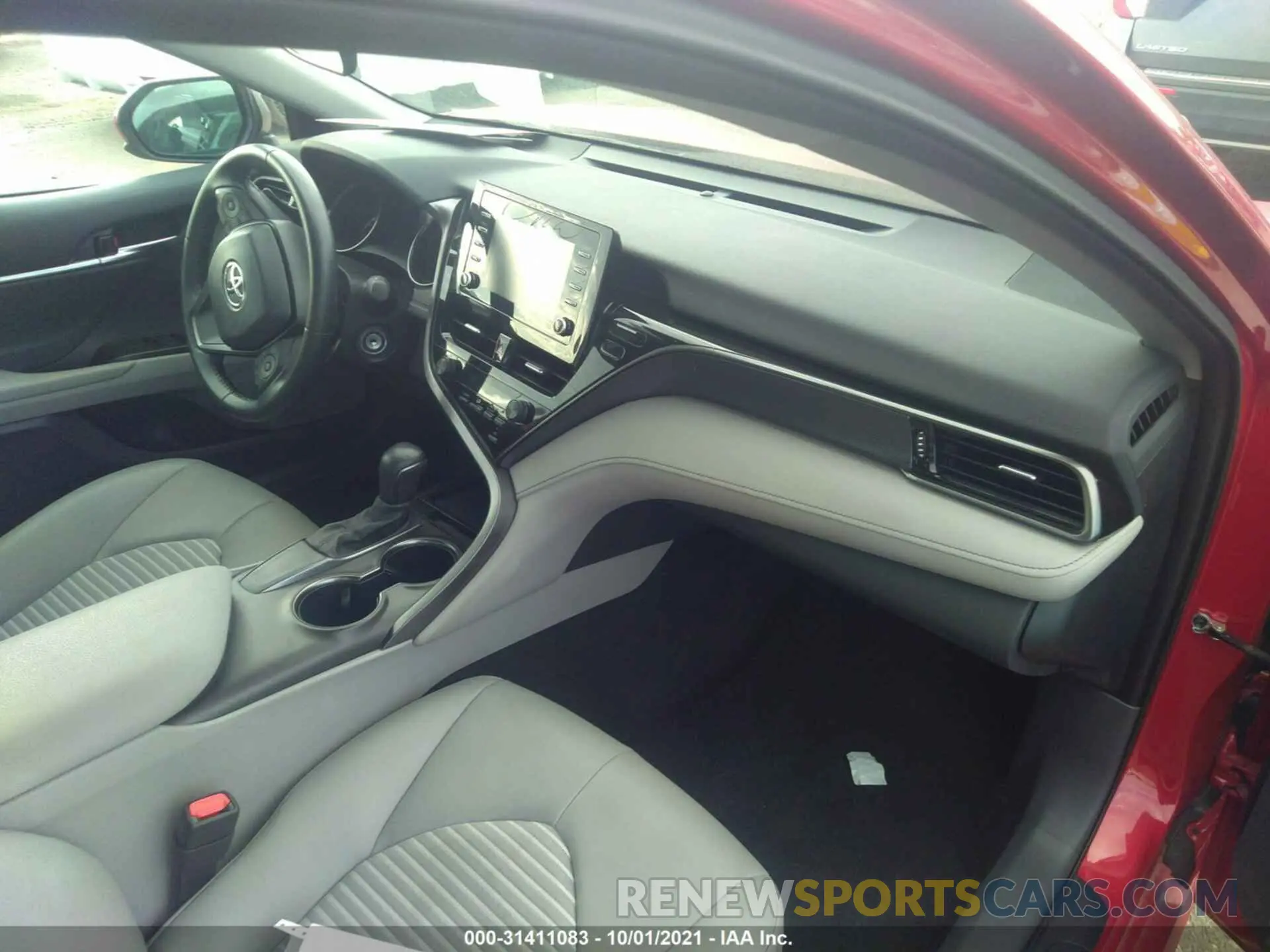 5 fotografías del automóvil dañado 4T1G11AK3MU428513 TOYOTA CAMRY 2021