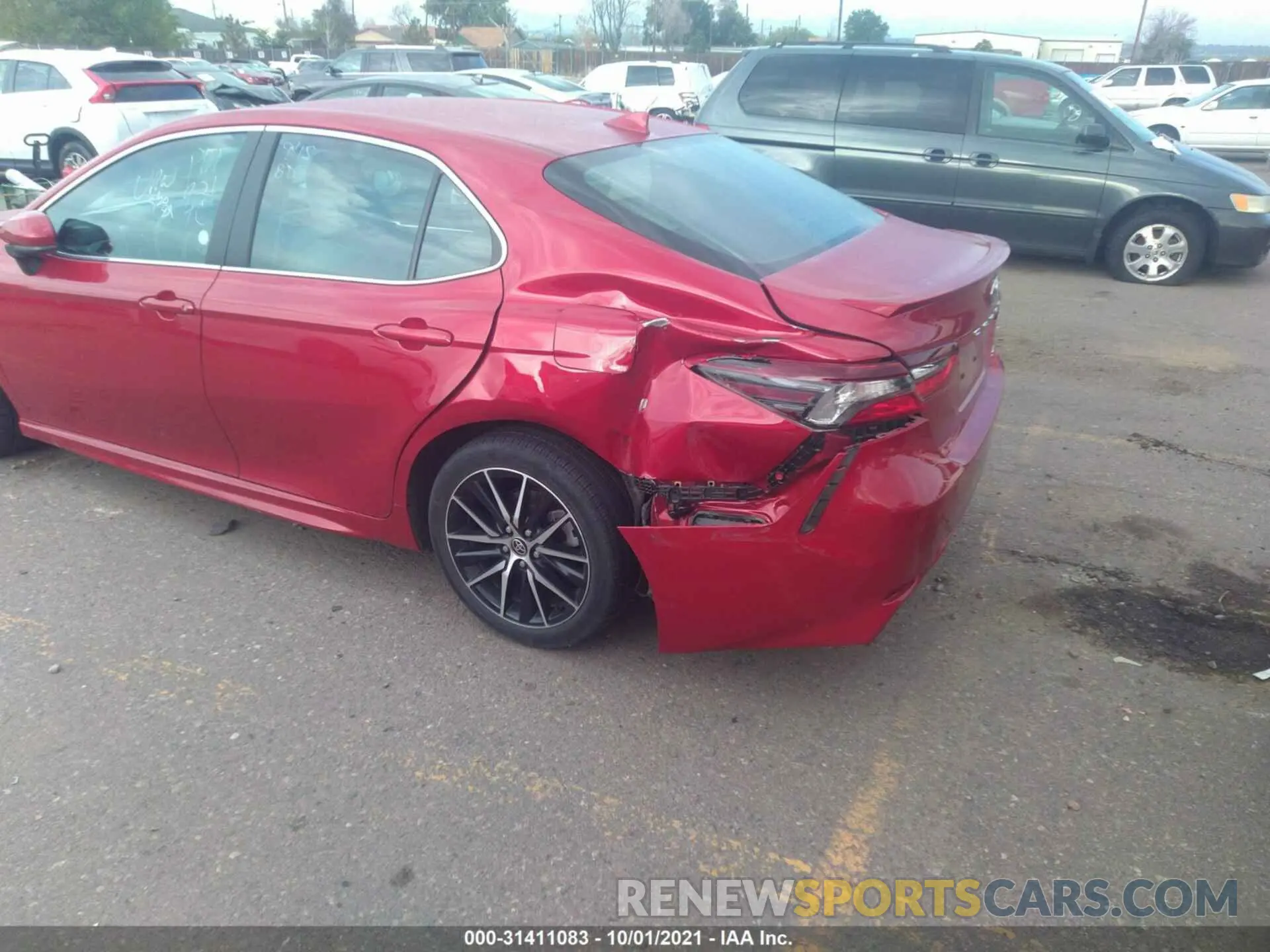 6 fotografías del automóvil dañado 4T1G11AK3MU428513 TOYOTA CAMRY 2021