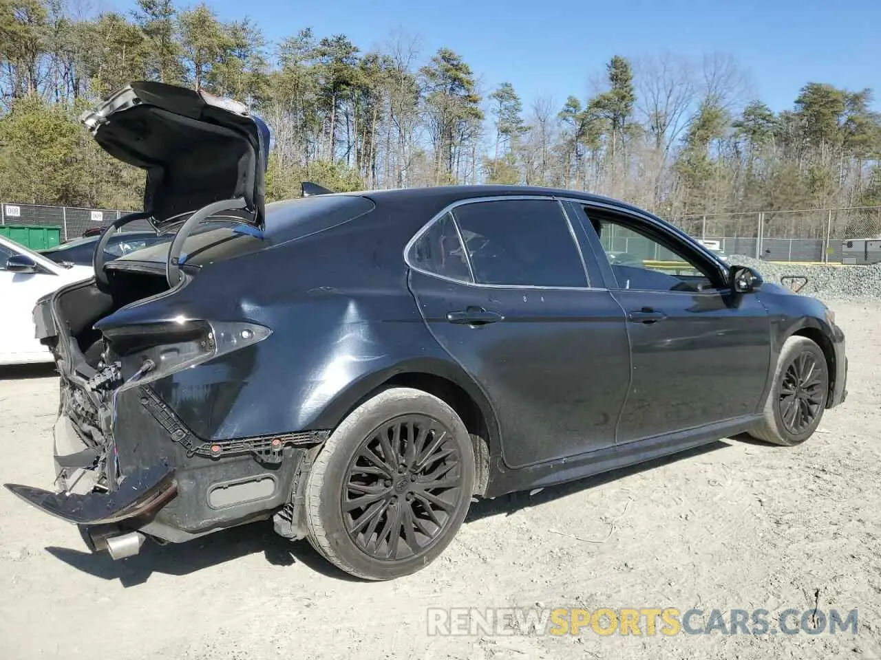 3 fotografías del automóvil dañado 4T1G11AK3MU432044 TOYOTA CAMRY 2021