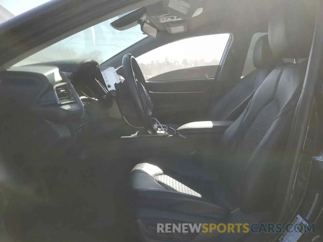 7 fotografías del automóvil dañado 4T1G11AK3MU432044 TOYOTA CAMRY 2021