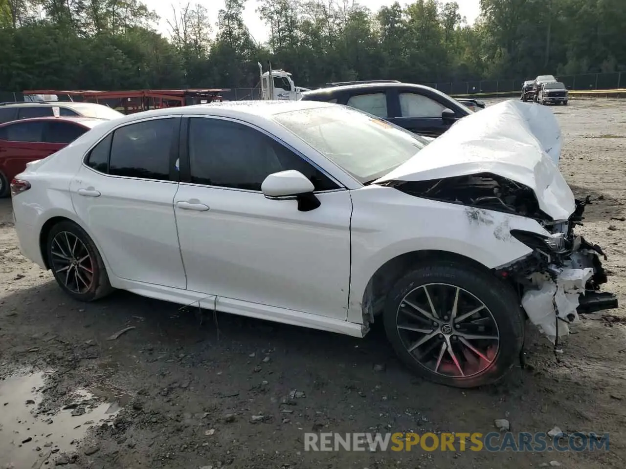 4 fotografías del automóvil dañado 4T1G11AK3MU446171 TOYOTA CAMRY 2021