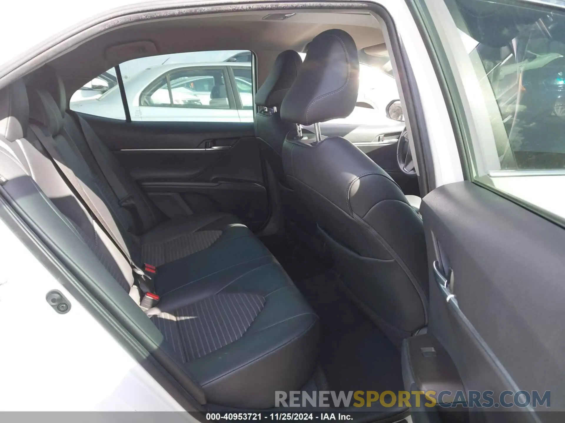 8 fotografías del automóvil dañado 4T1G11AK3MU448177 TOYOTA CAMRY 2021