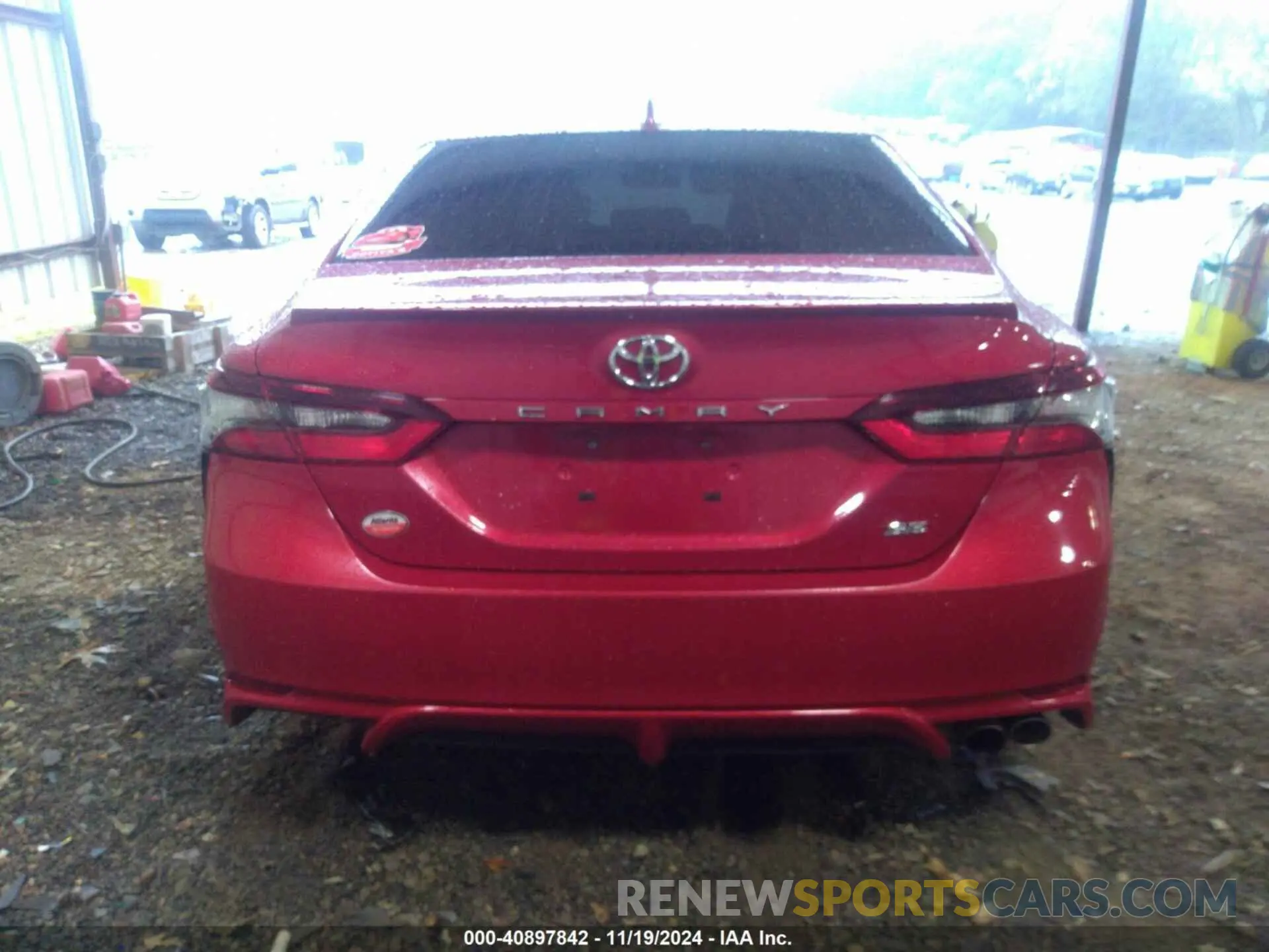 16 fotografías del automóvil dañado 4T1G11AK3MU453959 TOYOTA CAMRY 2021