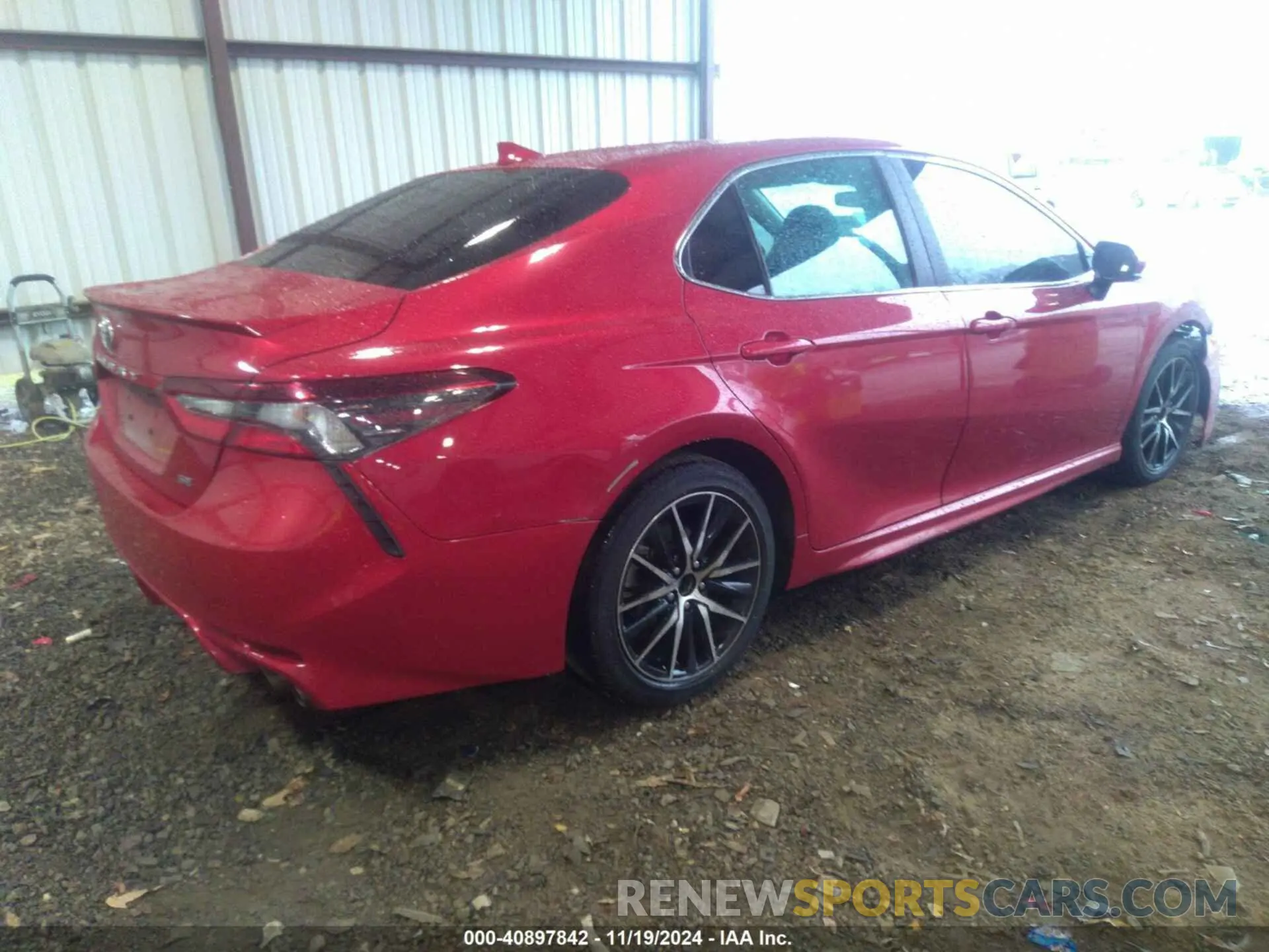 4 fotografías del automóvil dañado 4T1G11AK3MU453959 TOYOTA CAMRY 2021