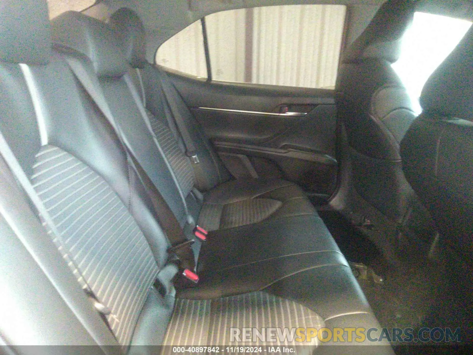 8 fotografías del automóvil dañado 4T1G11AK3MU453959 TOYOTA CAMRY 2021