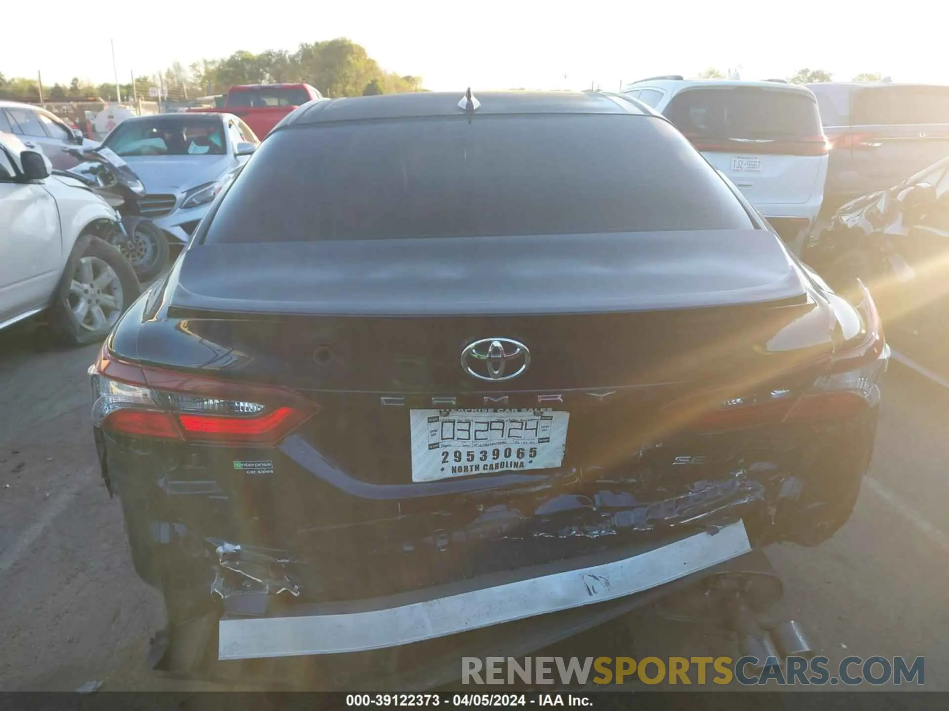 17 fotografías del automóvil dañado 4T1G11AK3MU481177 TOYOTA CAMRY 2021