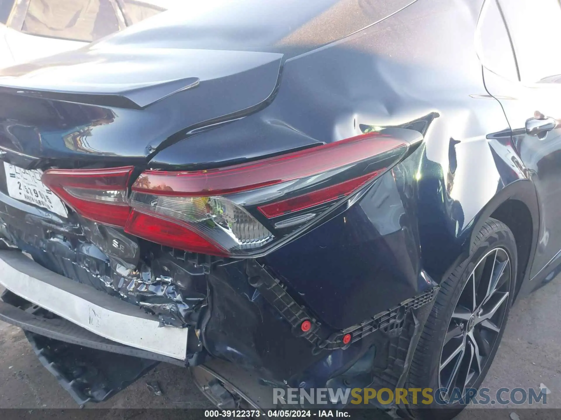 19 fotografías del automóvil dañado 4T1G11AK3MU481177 TOYOTA CAMRY 2021