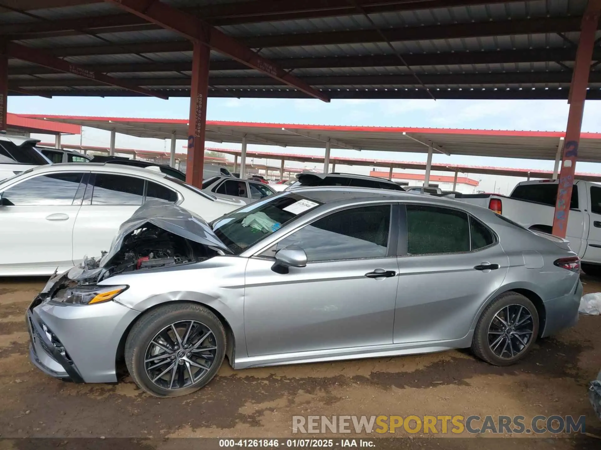 14 fotografías del automóvil dañado 4T1G11AK3MU514758 TOYOTA CAMRY 2021