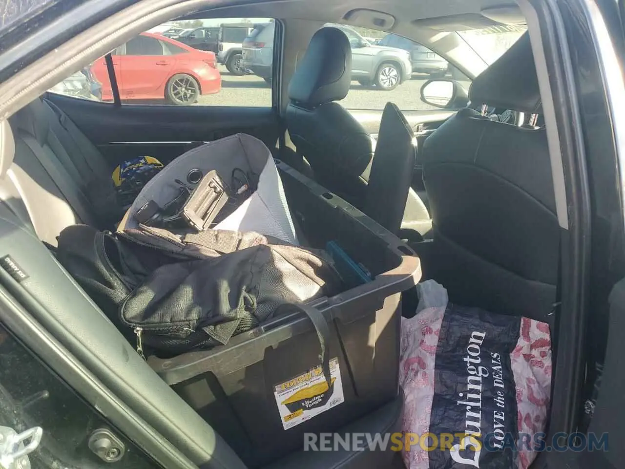 10 fotografías del automóvil dañado 4T1G11AK3MU527185 TOYOTA CAMRY 2021