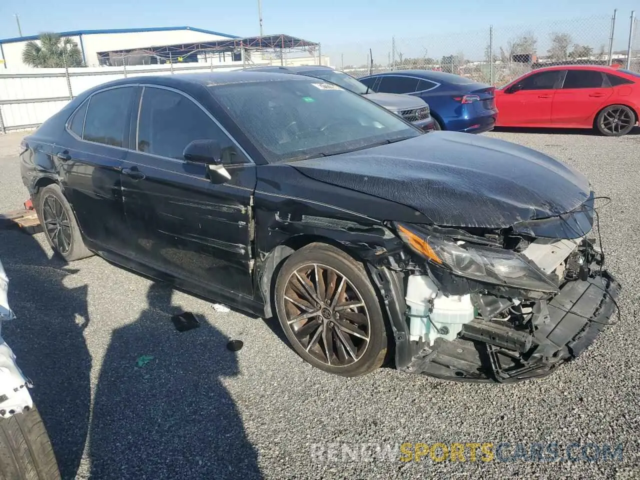 4 fotografías del automóvil dañado 4T1G11AK3MU527185 TOYOTA CAMRY 2021