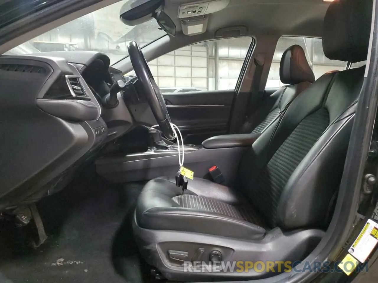 7 fotografías del automóvil dañado 4T1G11AK3MU552149 TOYOTA CAMRY 2021