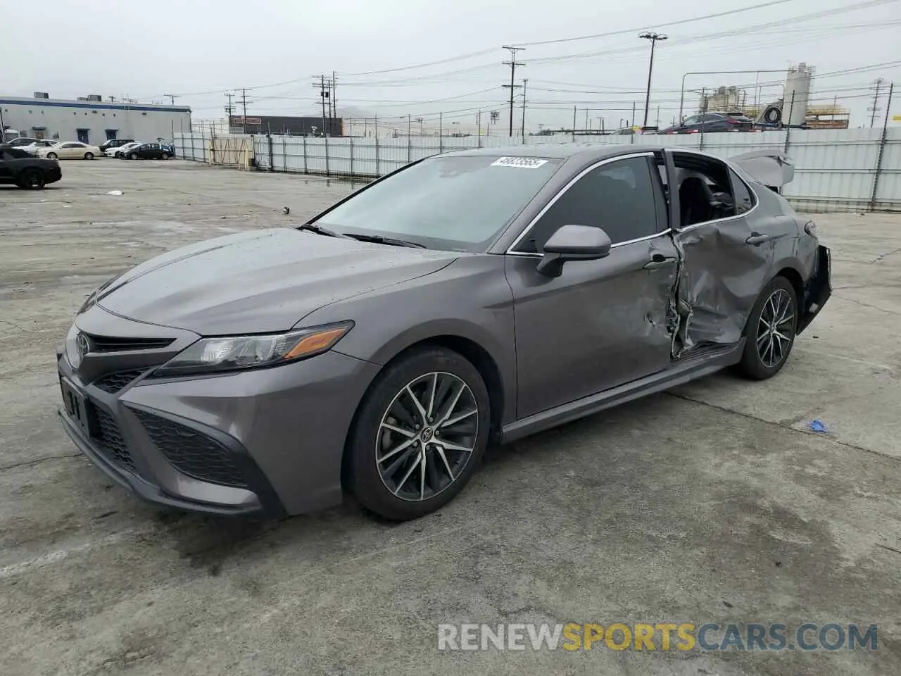 1 fotografías del automóvil dañado 4T1G11AK3MU556170 TOYOTA CAMRY 2021