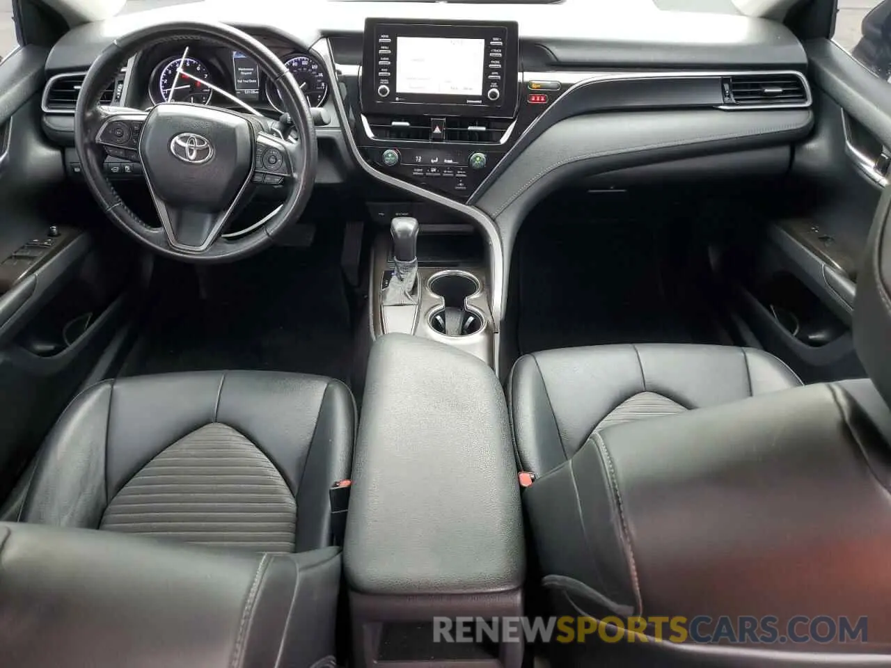 8 fotografías del automóvil dañado 4T1G11AK3MU556170 TOYOTA CAMRY 2021