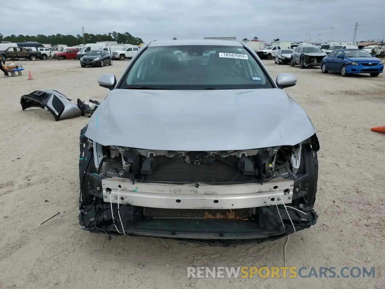 5 fotografías del automóvil dañado 4T1G11AK3MU558243 TOYOTA CAMRY 2021