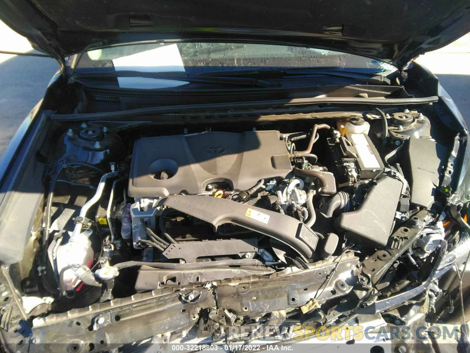 10 fotografías del automóvil dañado 4T1G11AK3MU582610 TOYOTA CAMRY 2021
