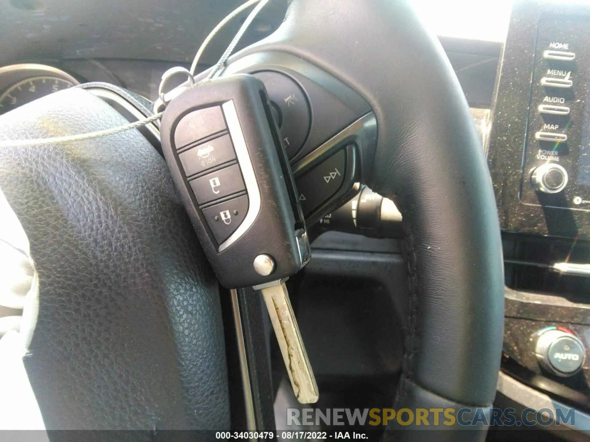 11 fotografías del automóvil dañado 4T1G11AK3MU615444 TOYOTA CAMRY 2021