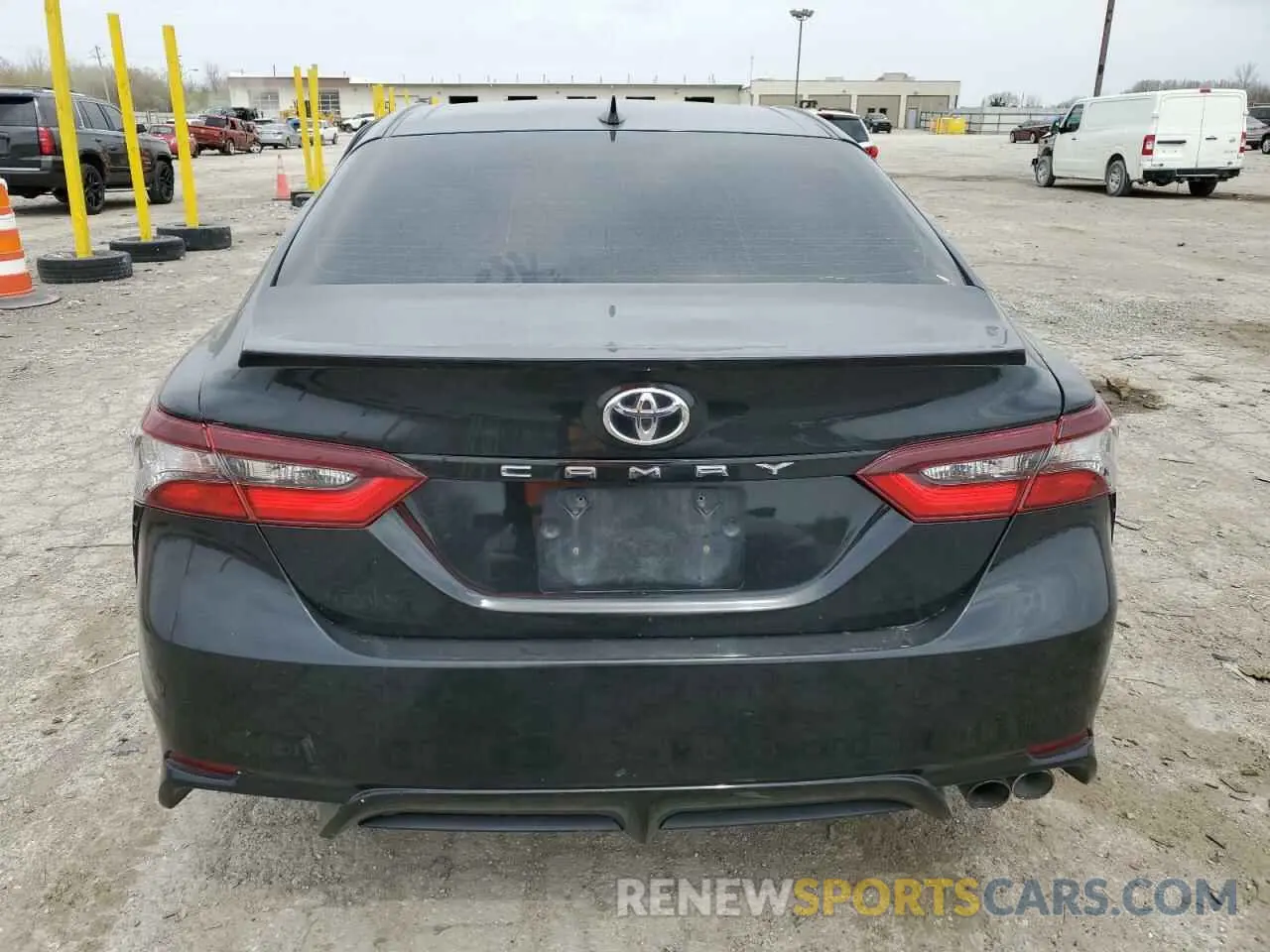 6 fotografías del automóvil dañado 4T1G11AK4MU411977 TOYOTA CAMRY 2021