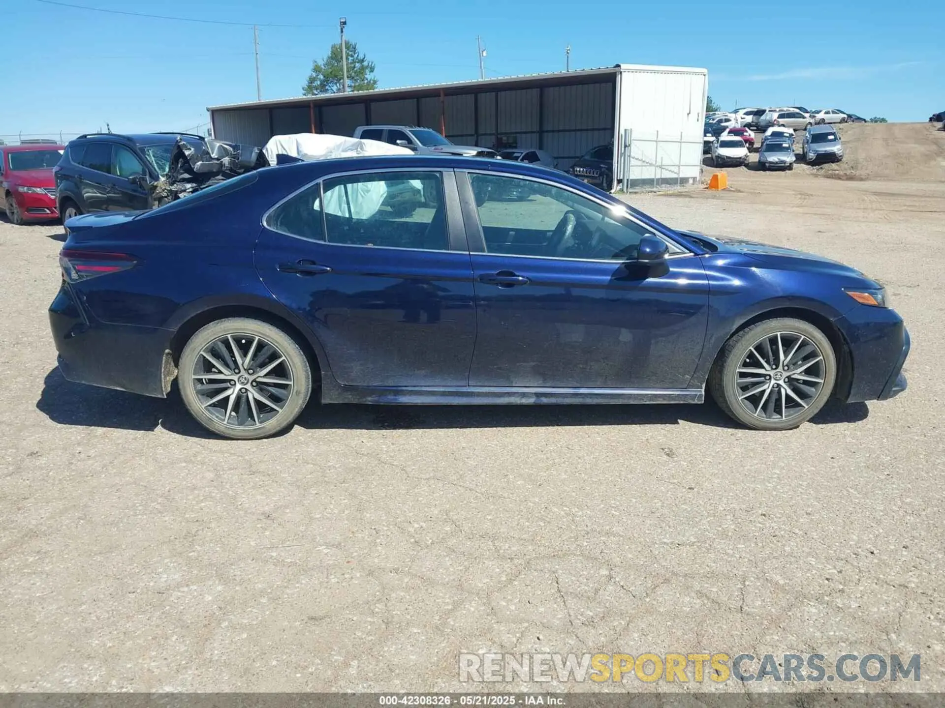13 fotografías del automóvil dañado 4T1G11AK4MU412434 TOYOTA CAMRY 2021
