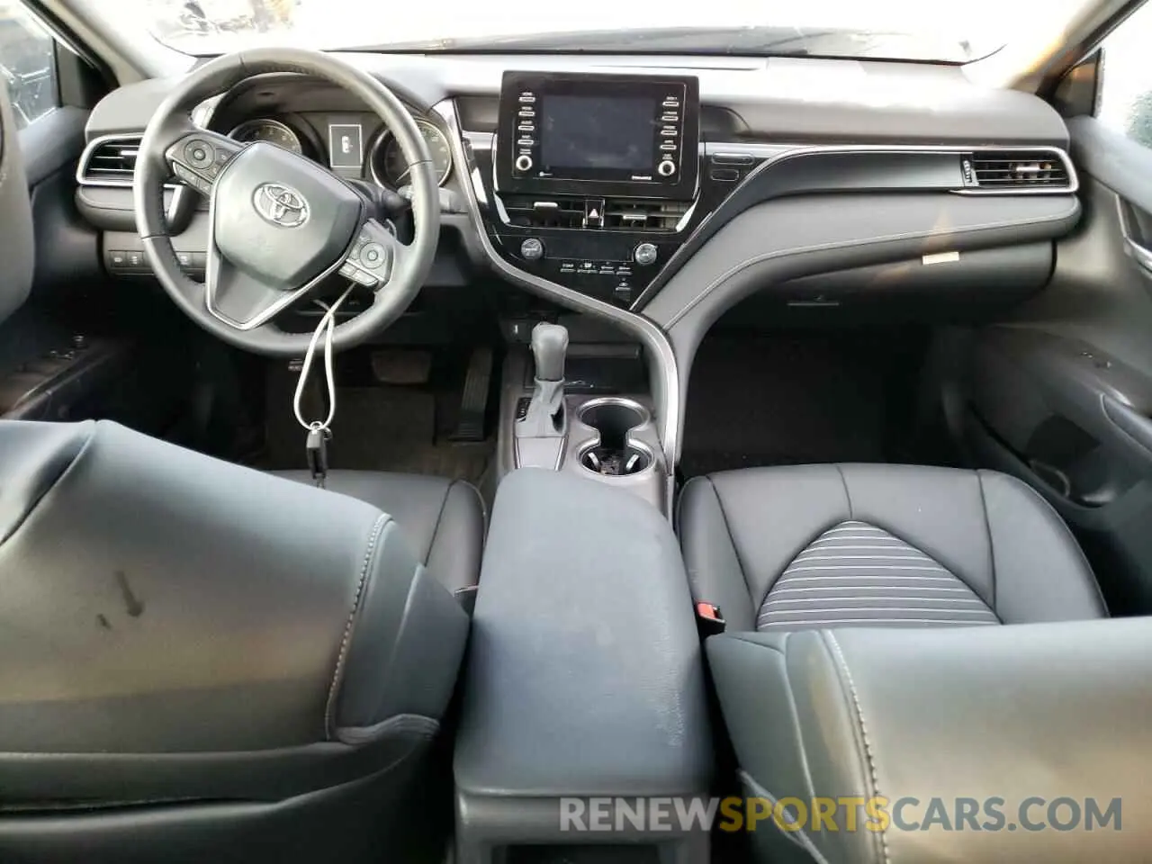 9 fotografías del automóvil dañado 4T1G11AK4MU417195 TOYOTA CAMRY 2021