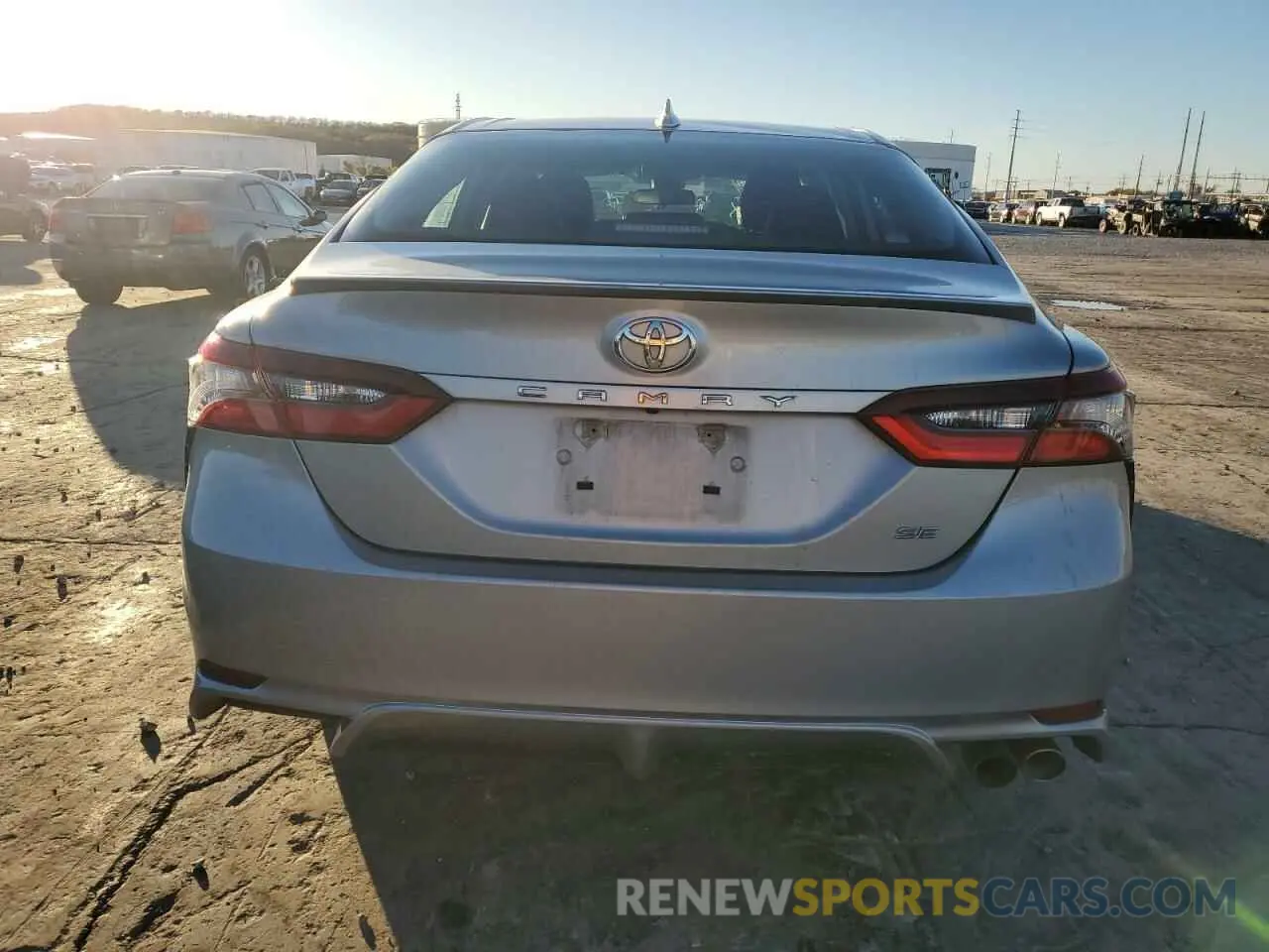 6 fotografías del automóvil dañado 4T1G11AK4MU459897 TOYOTA CAMRY 2021