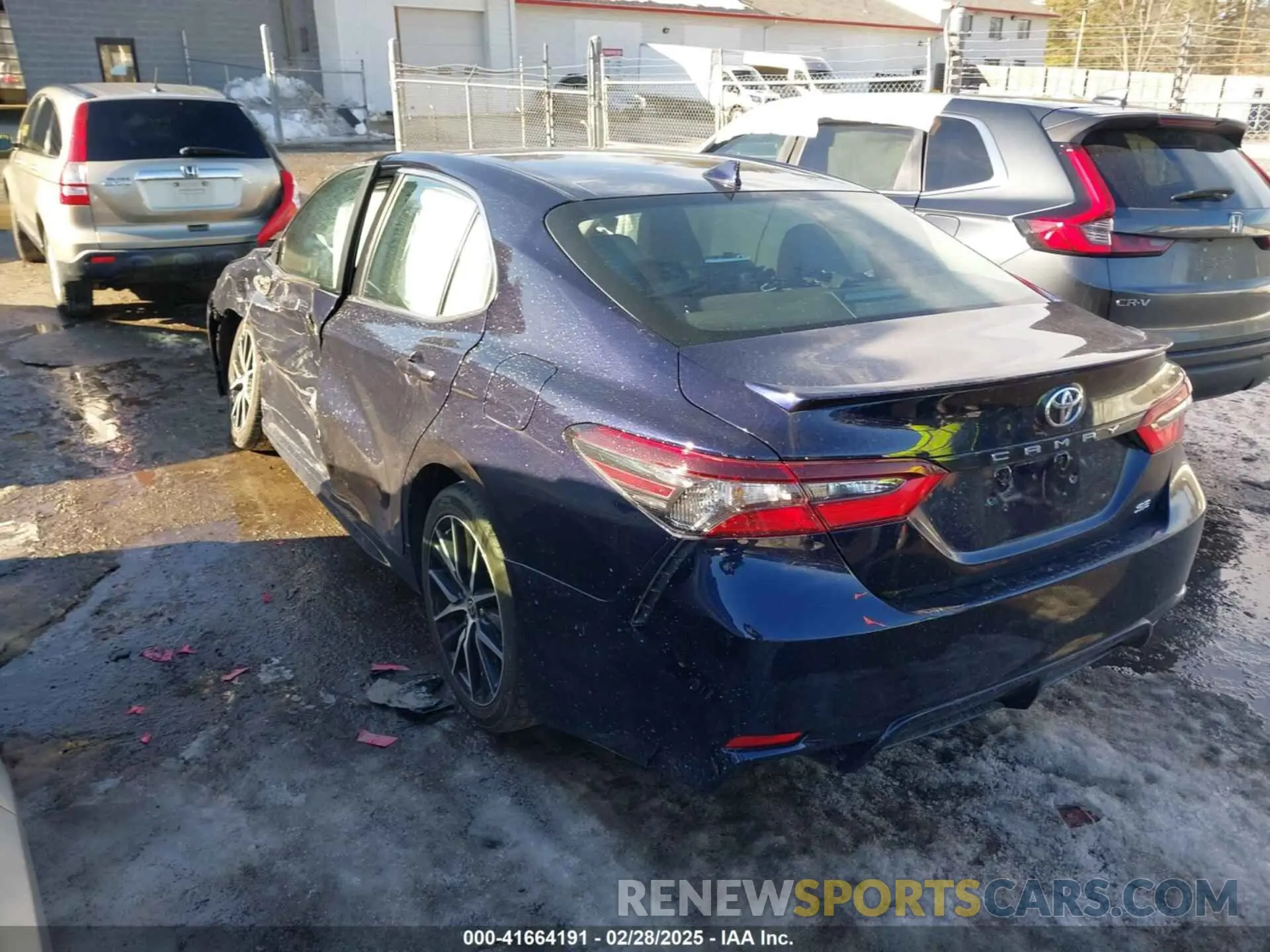 3 fotografías del automóvil dañado 4T1G11AK4MU484377 TOYOTA CAMRY 2021
