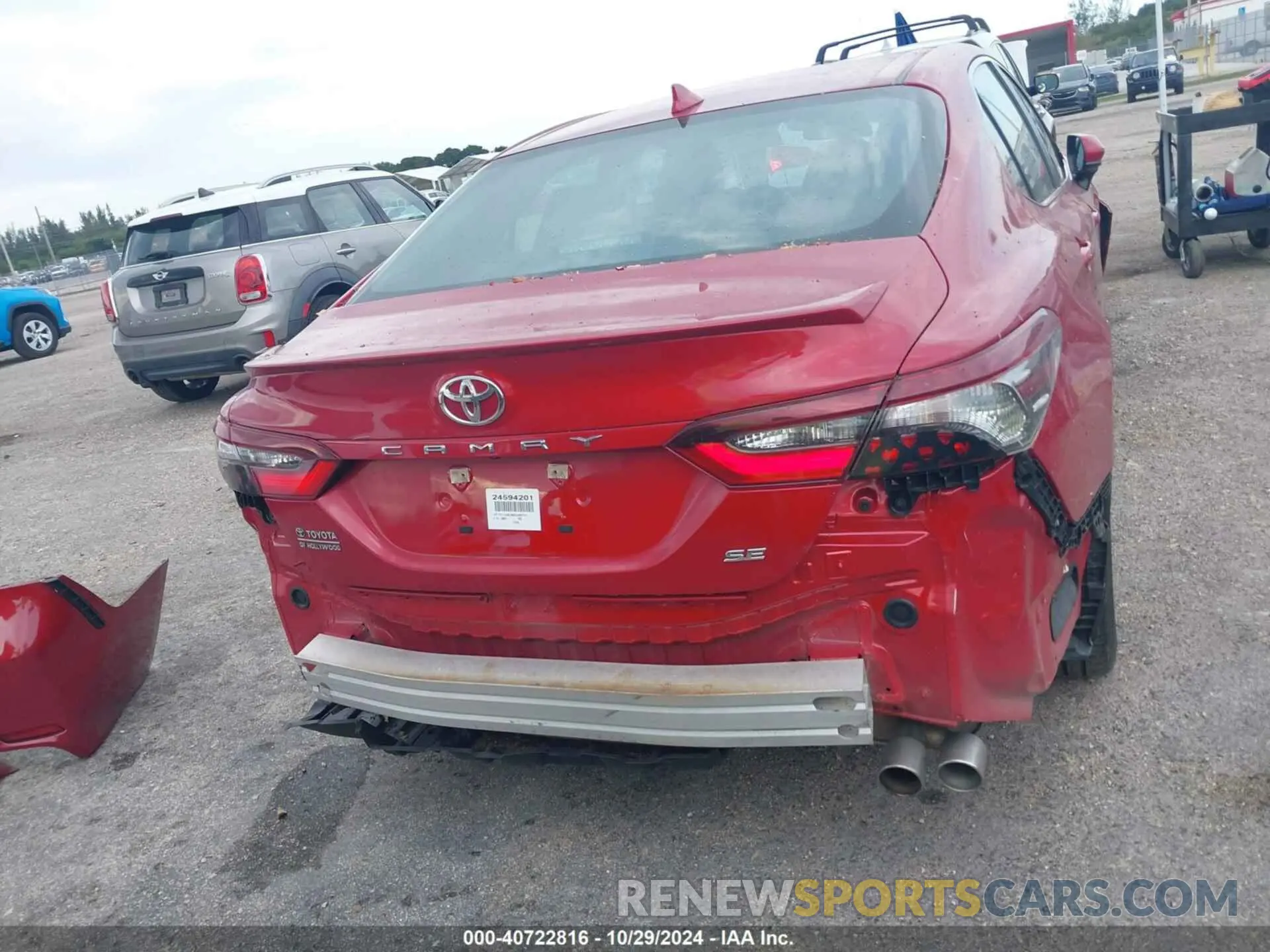16 fotografías del automóvil dañado 4T1G11AK4MU485741 TOYOTA CAMRY 2021