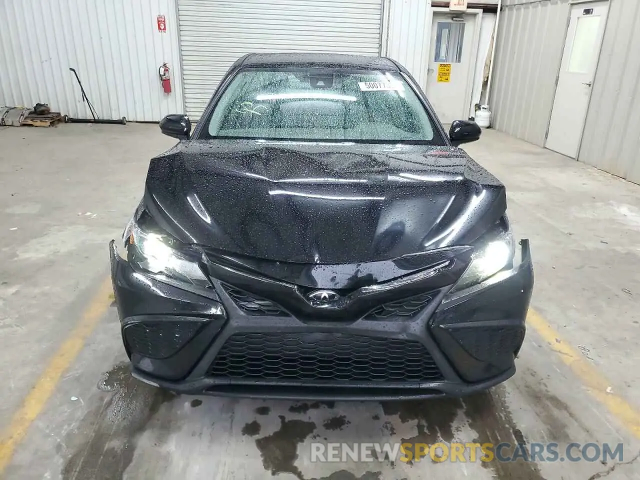 5 fotografías del automóvil dañado 4T1G11AK4MU521685 TOYOTA CAMRY 2021