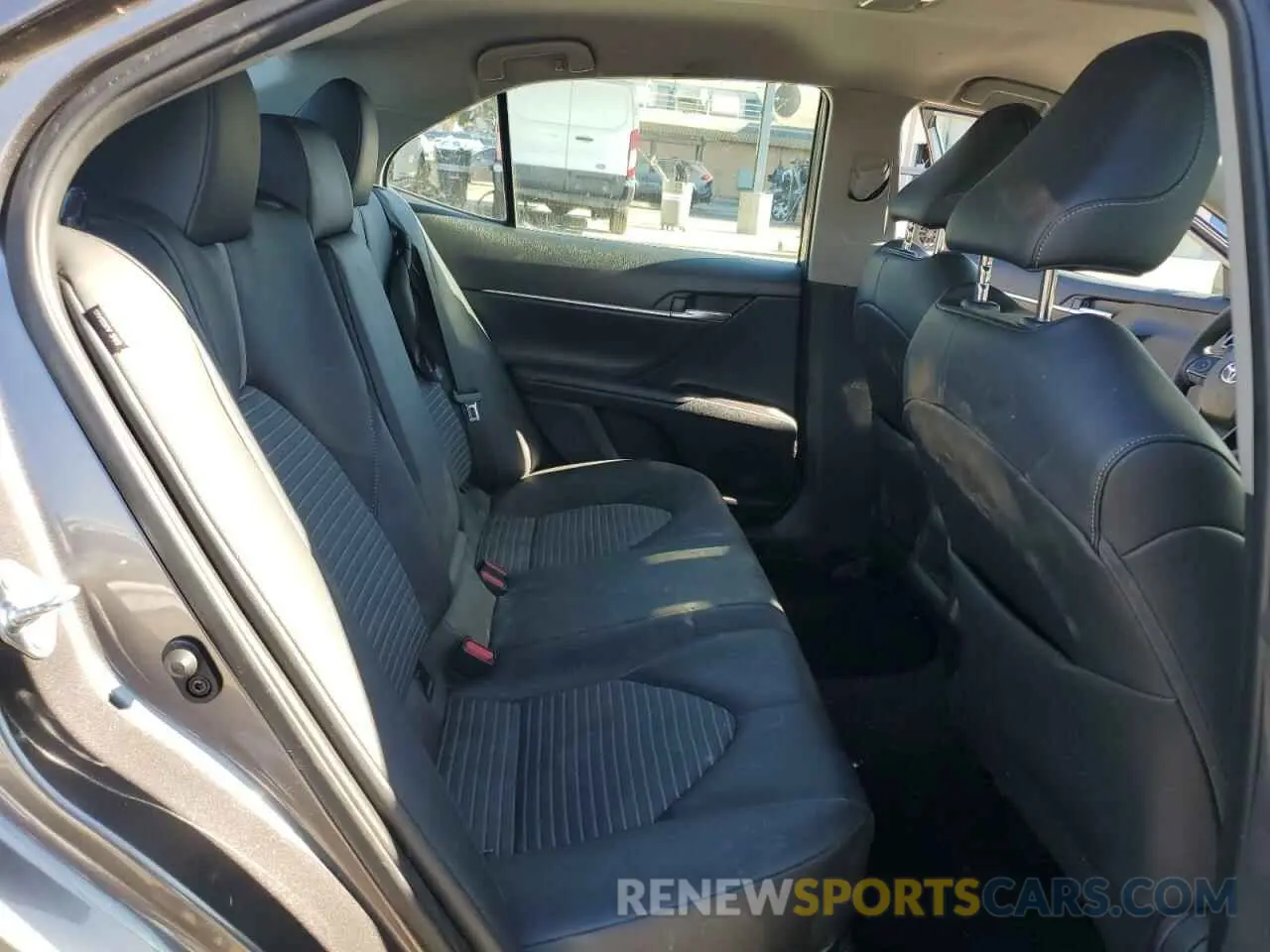 10 fotografías del automóvil dañado 4T1G11AK4MU531729 TOYOTA CAMRY 2021