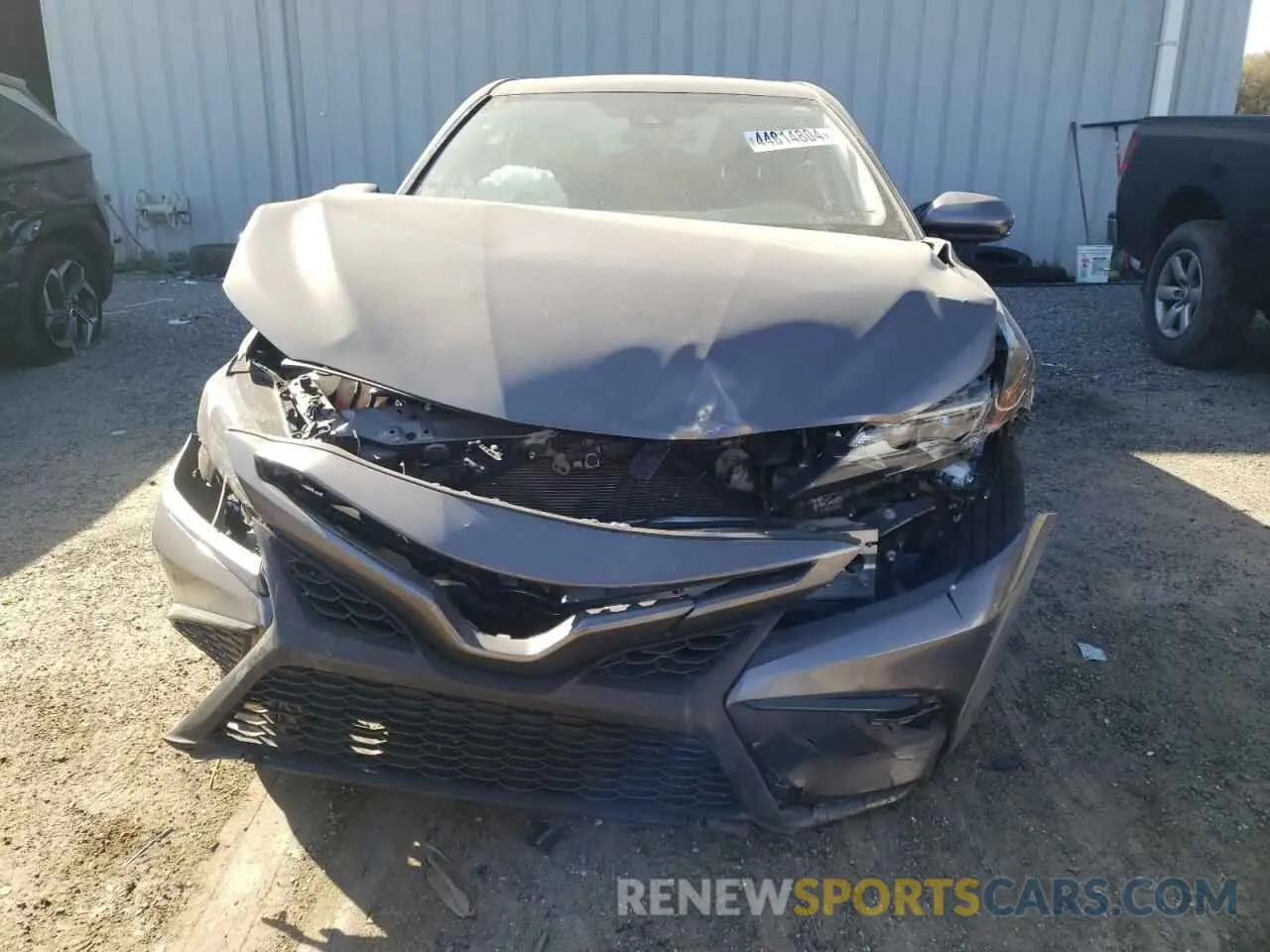 5 fotografías del automóvil dañado 4T1G11AK4MU533271 TOYOTA CAMRY 2021