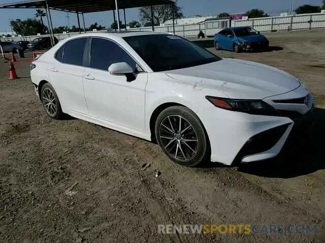 11 fotografías del automóvil dañado 4T1G11AK4MU535358 TOYOTA CAMRY 2021