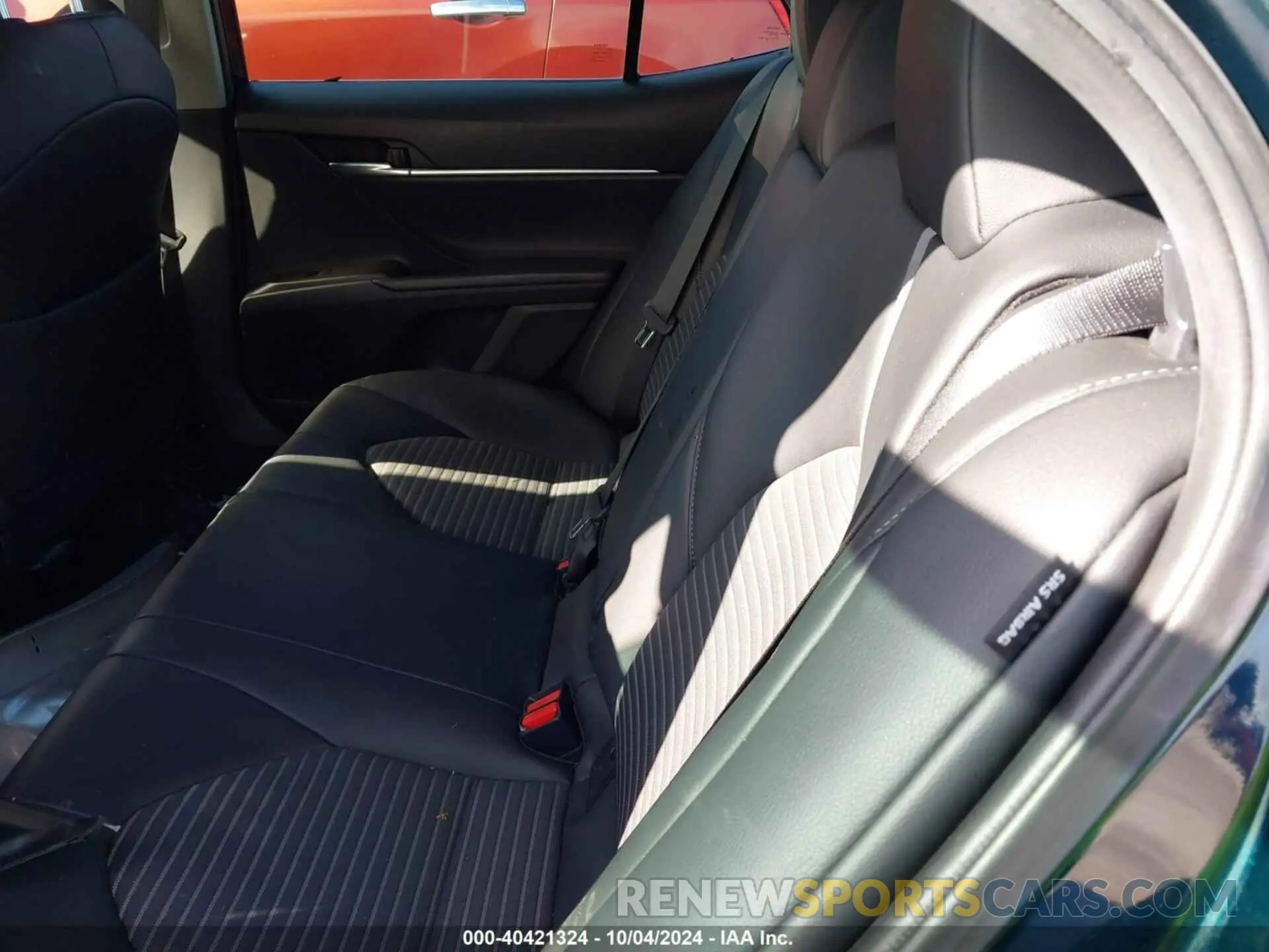 8 fotografías del automóvil dañado 4T1G11AK4MU536056 TOYOTA CAMRY 2021