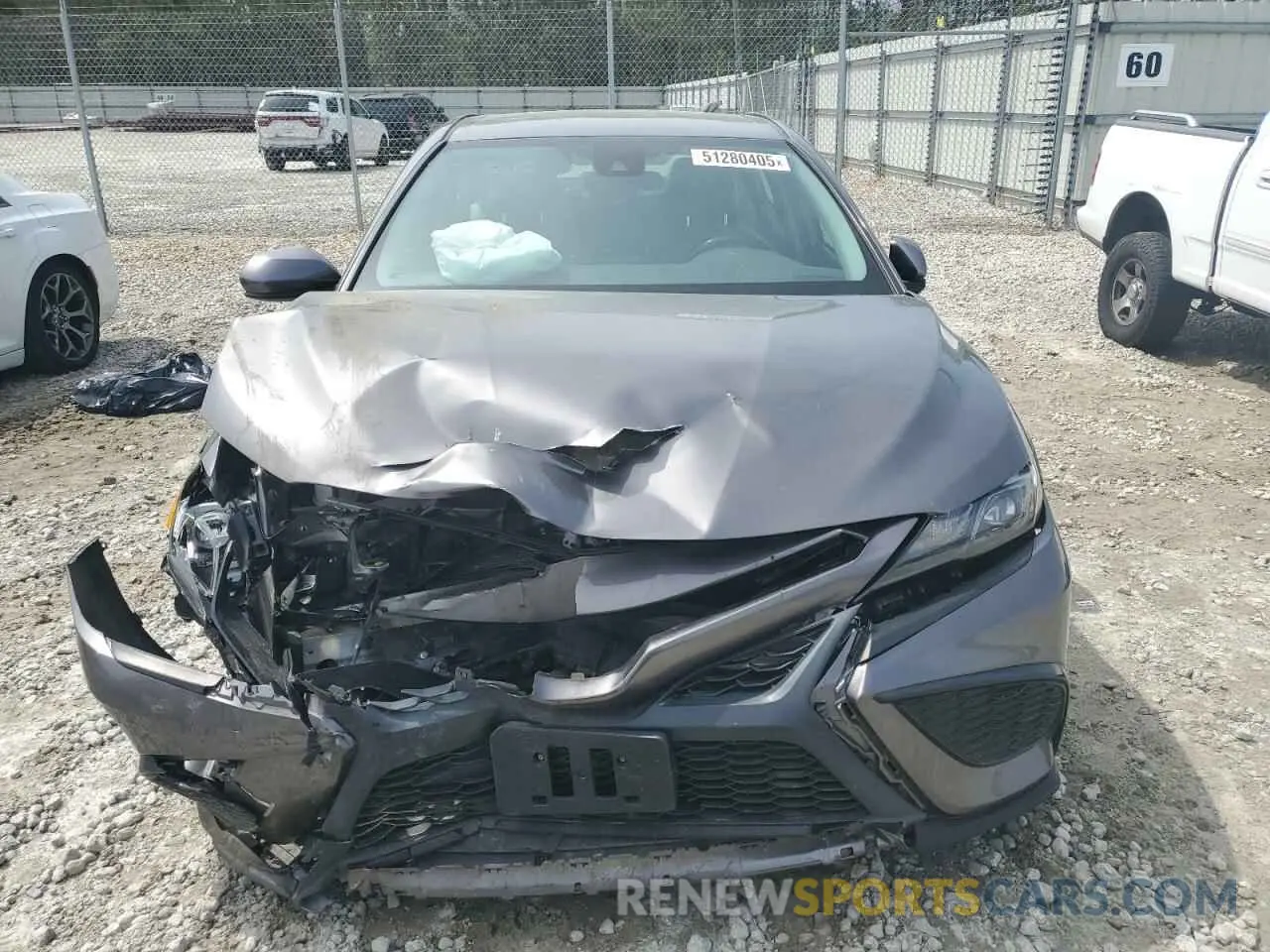 5 fotografías del automóvil dañado 4T1G11AK4MU541936 TOYOTA CAMRY 2021
