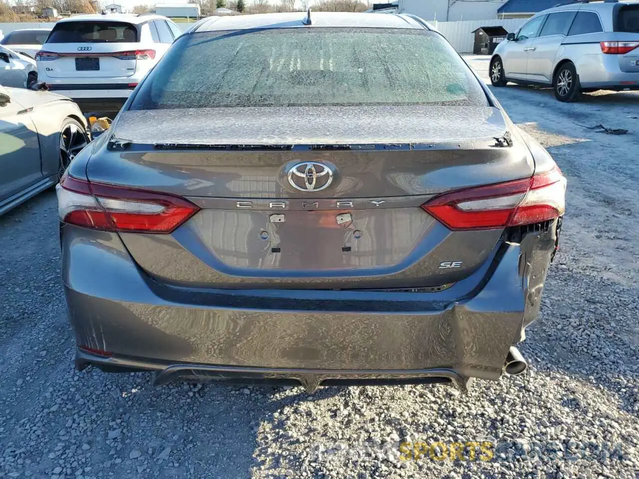 6 fotografías del automóvil dañado 4T1G11AK4MU550703 TOYOTA CAMRY 2021