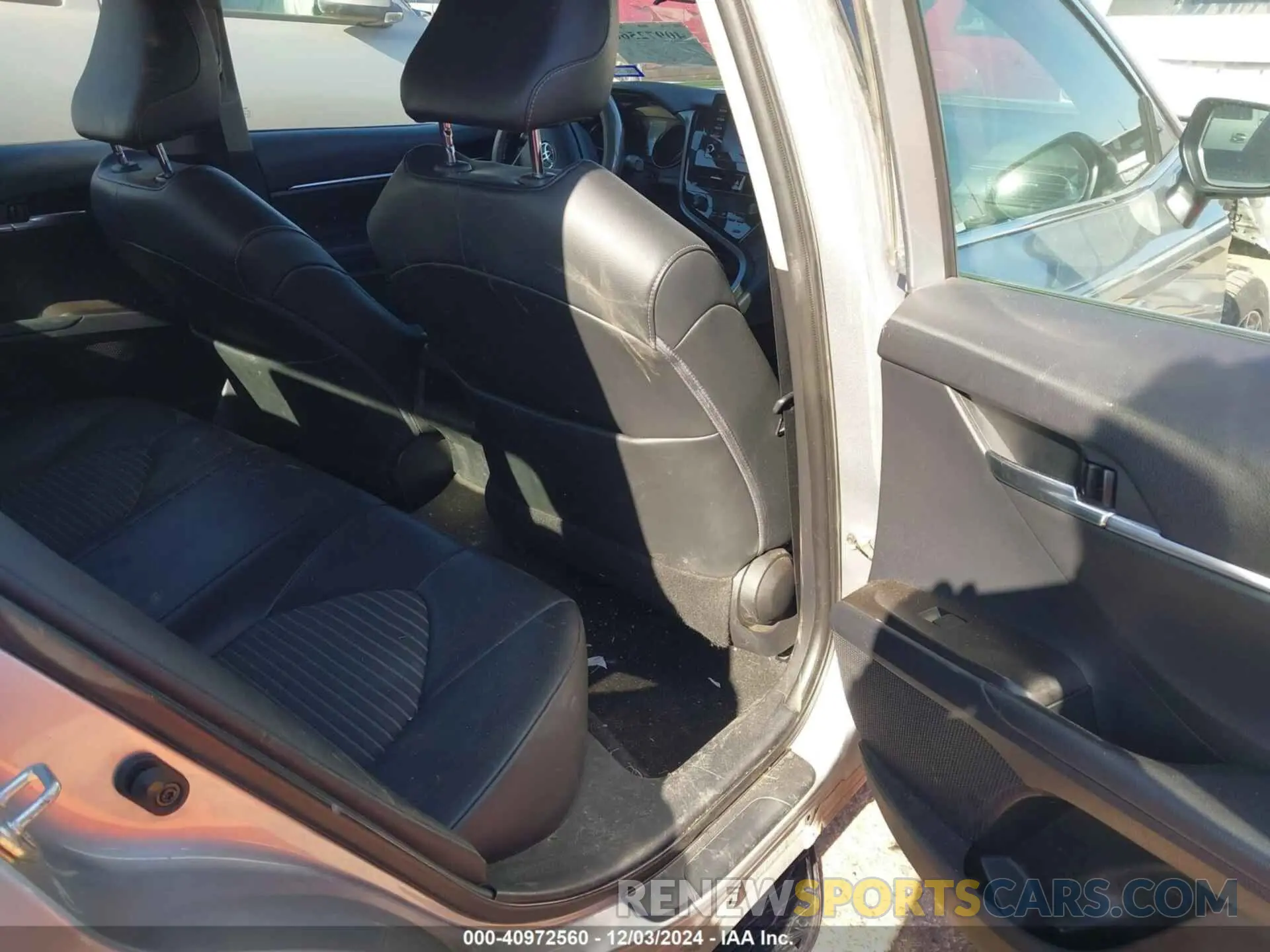 8 fotografías del automóvil dañado 4T1G11AK4MU551253 TOYOTA CAMRY 2021