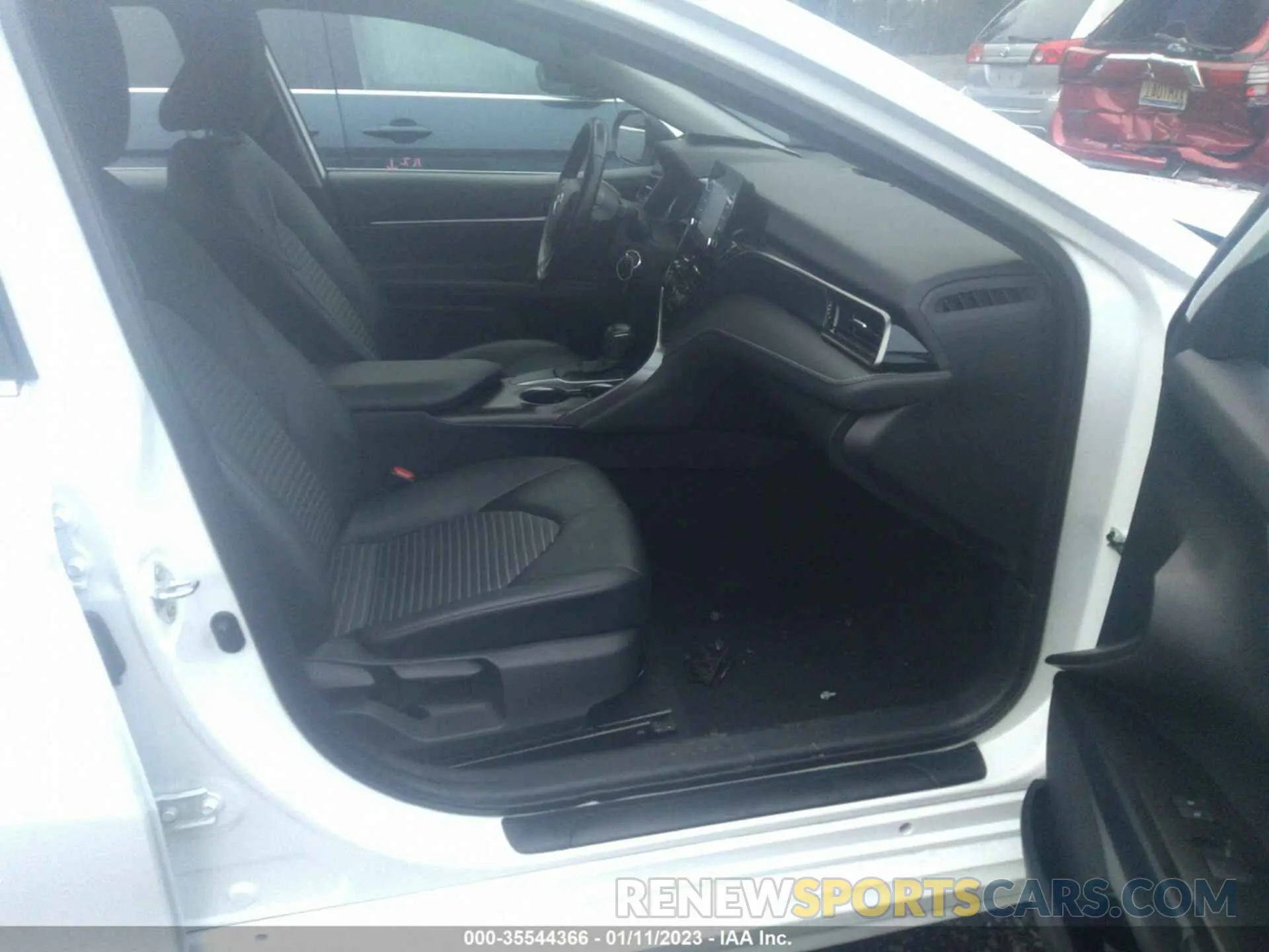 5 fotografías del automóvil dañado 4T1G11AK4MU552094 TOYOTA CAMRY 2021