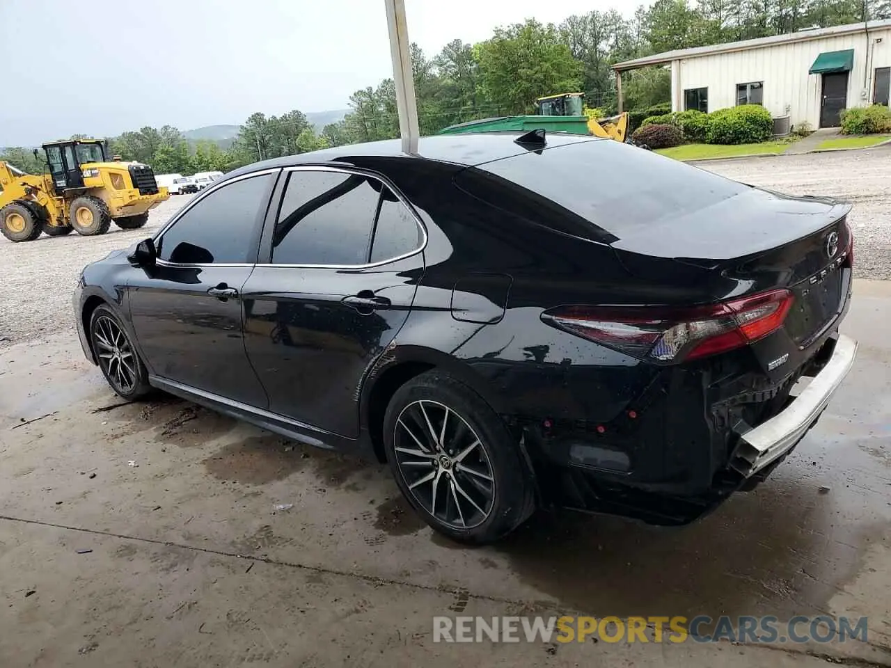 2 fotografías del automóvil dañado 4T1G11AK4MU556193 TOYOTA CAMRY 2021