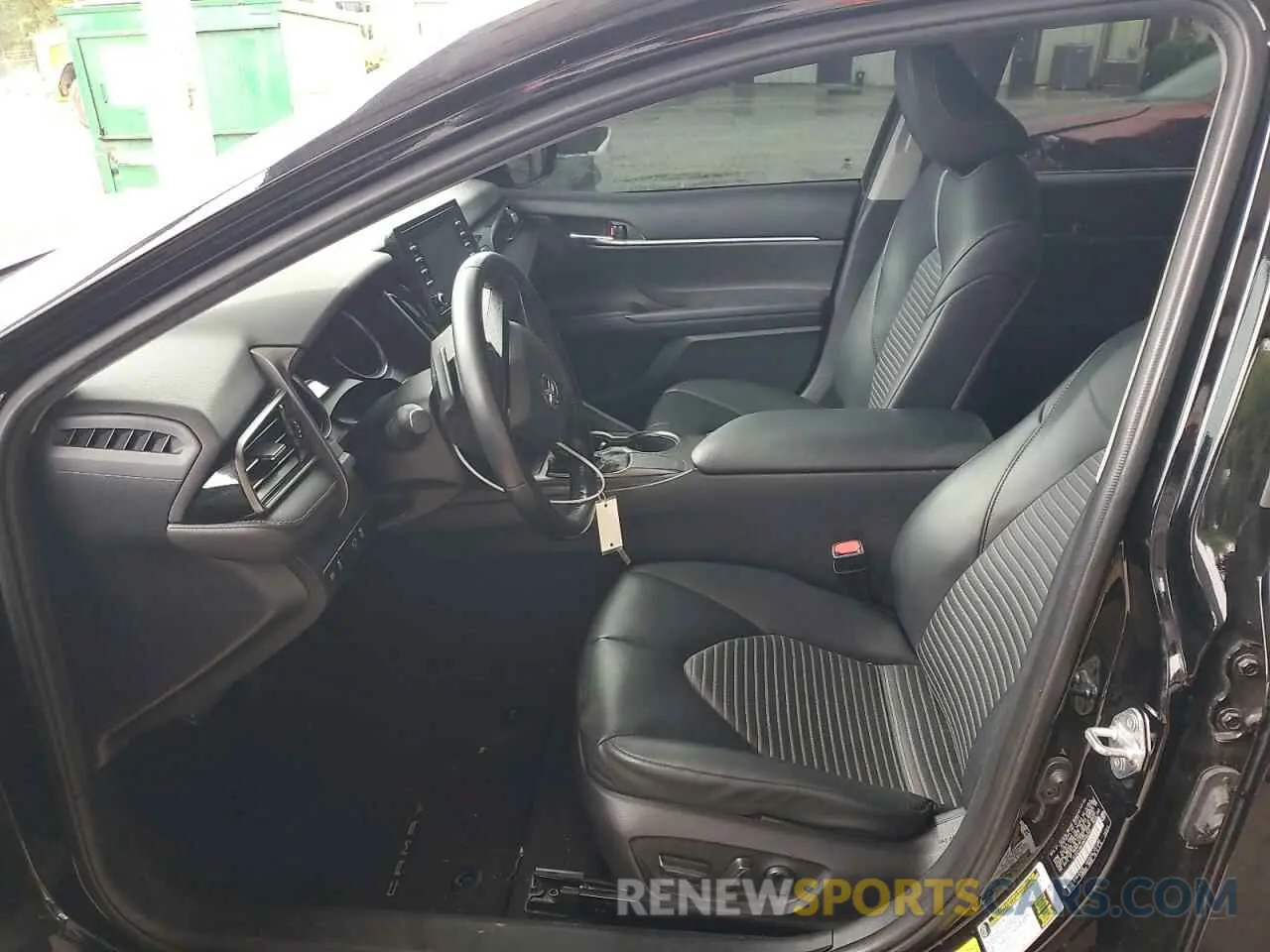 7 fotografías del automóvil dañado 4T1G11AK4MU556193 TOYOTA CAMRY 2021