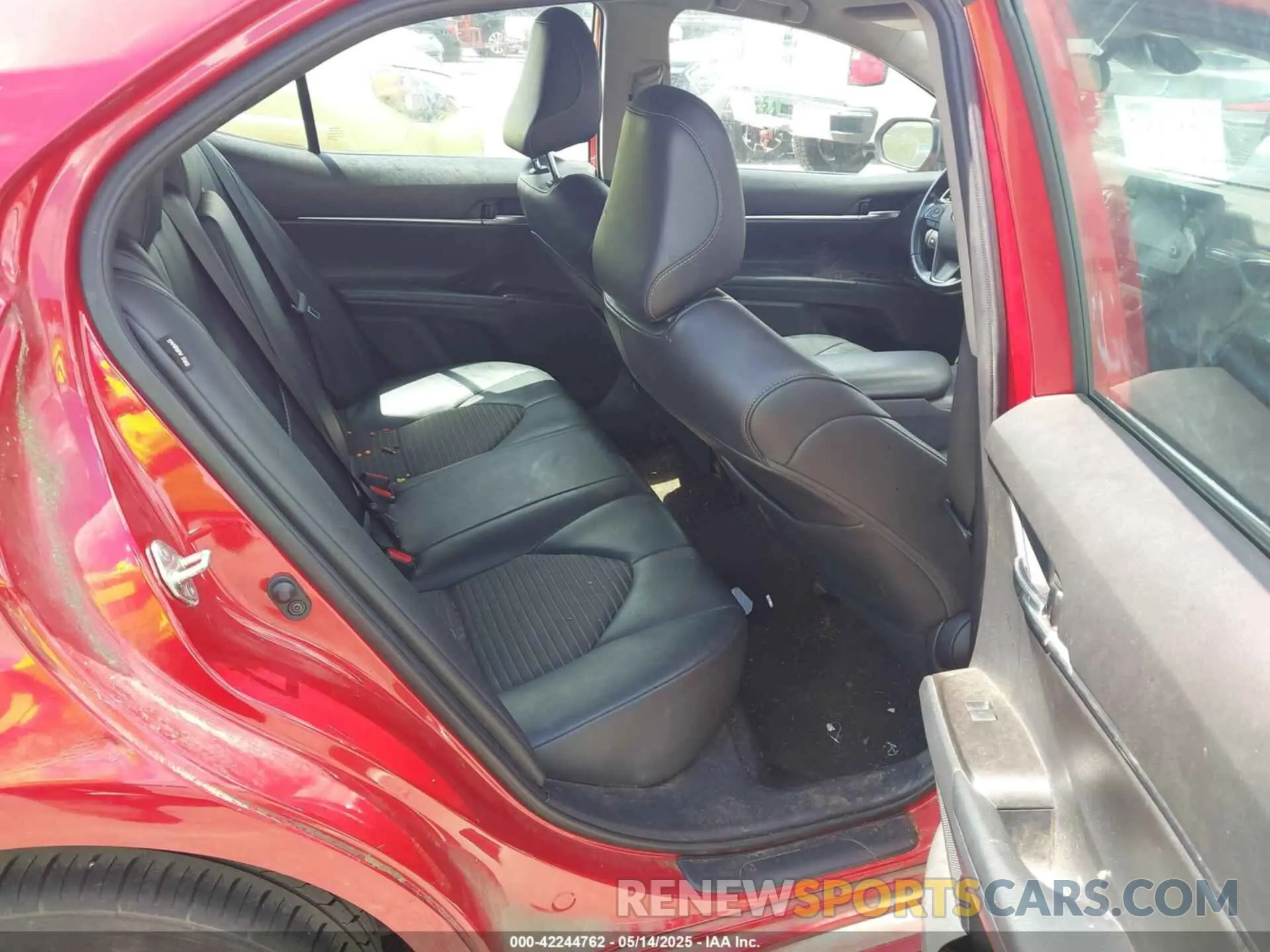 8 fotografías del automóvil dañado 4T1G11AK5MU407274 TOYOTA CAMRY 2021