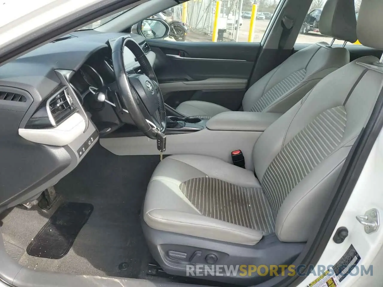 7 fotografías del automóvil dañado 4T1G11AK5MU412927 TOYOTA CAMRY 2021