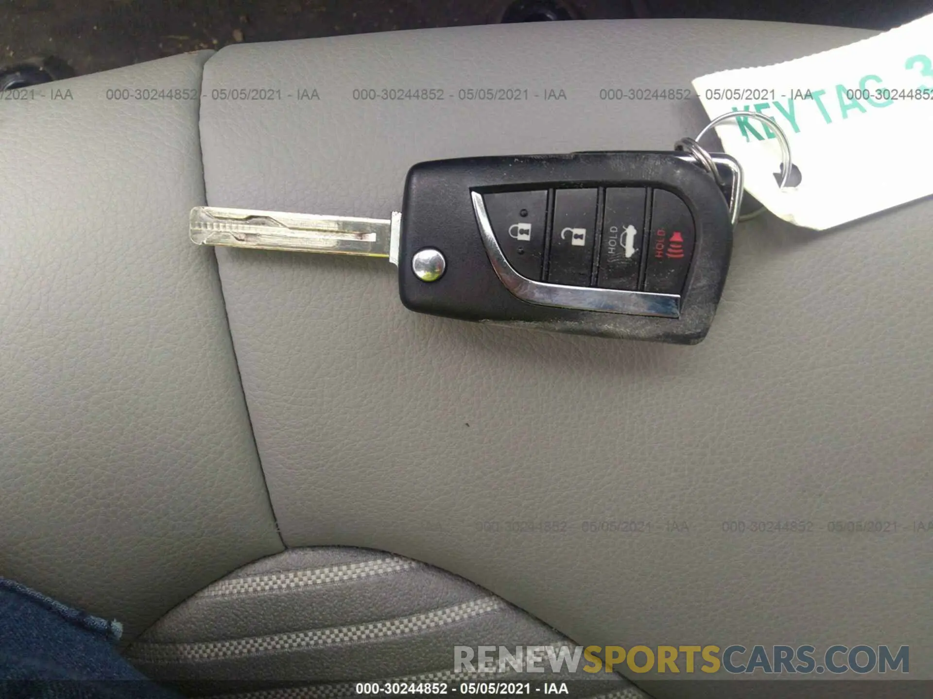 11 fotografías del automóvil dañado 4T1G11AK5MU435821 TOYOTA CAMRY 2021