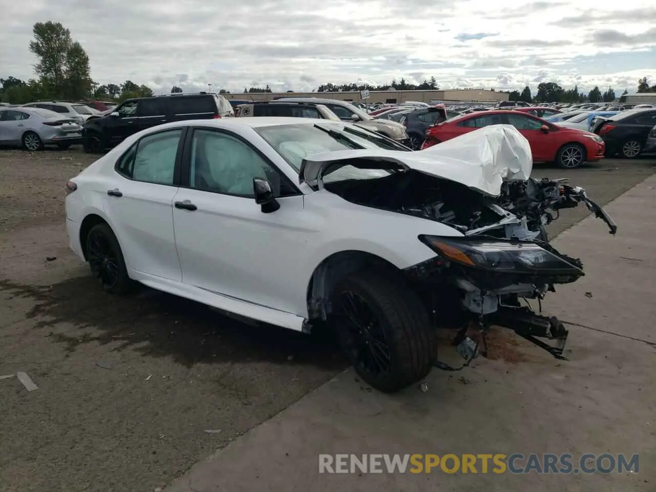 4 fotografías del automóvil dañado 4T1G11AK5MU470813 TOYOTA CAMRY 2021