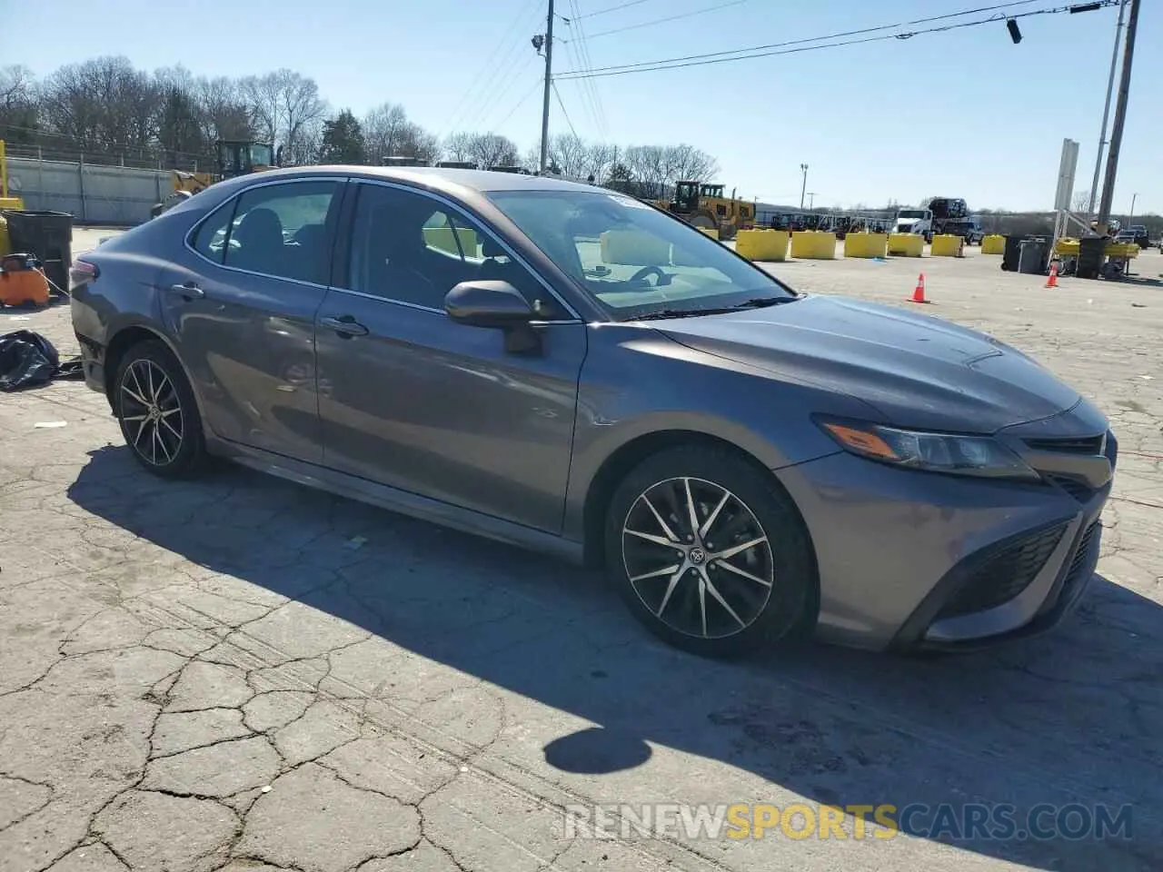 4 fotografías del automóvil dañado 4T1G11AK5MU474764 TOYOTA CAMRY 2021