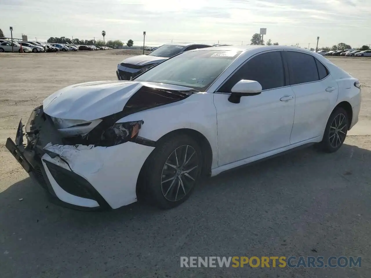 1 fotografías del automóvil dañado 4T1G11AK5MU483755 TOYOTA CAMRY 2021