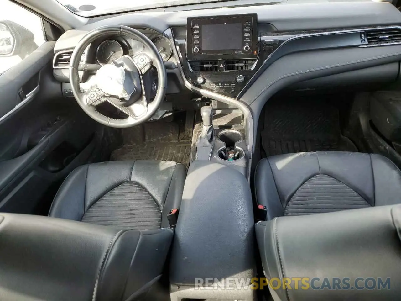 8 fotografías del automóvil dañado 4T1G11AK5MU493461 TOYOTA CAMRY 2021