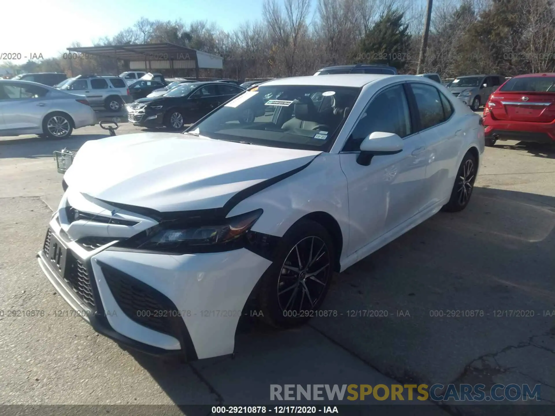 2 fotografías del automóvil dañado 4T1G11AK5MU522084 TOYOTA CAMRY 2021