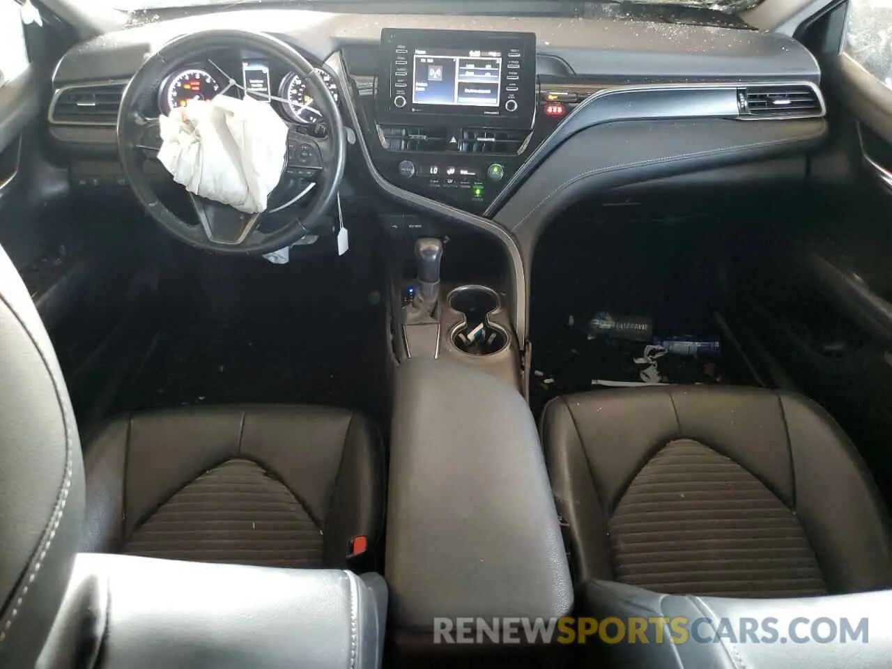 8 fotografías del automóvil dañado 4T1G11AK5MU547549 TOYOTA CAMRY 2021