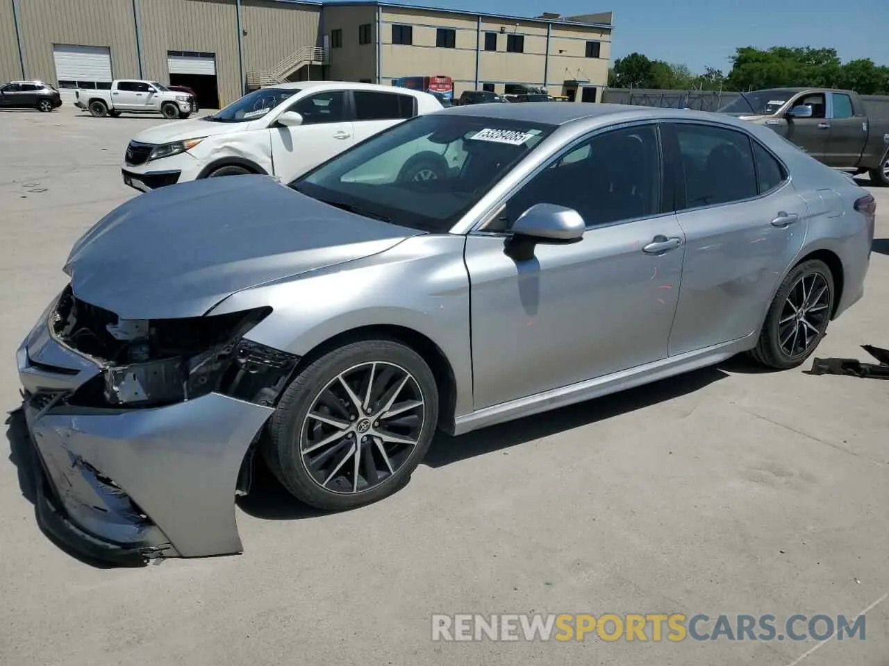 1 fotografías del automóvil dañado 4T1G11AK5MU551228 TOYOTA CAMRY 2021